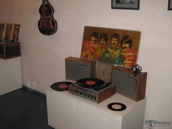 В Ижевске открылась выставка, посвященная The Beatles